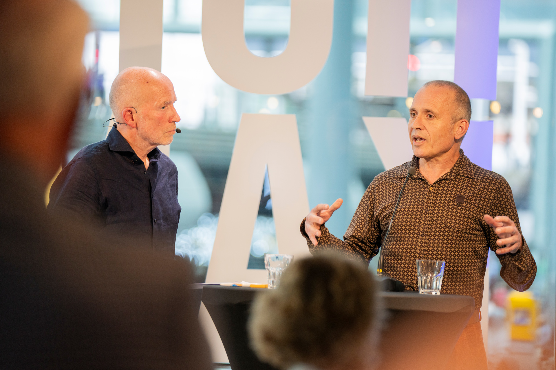 Louis Hueber in gesprek met Marcel Boogers