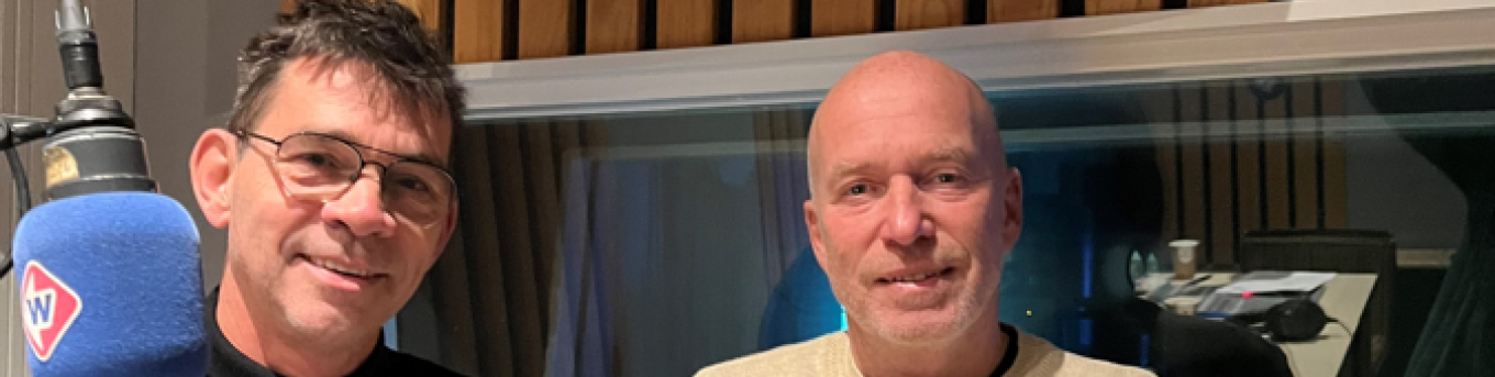 Theo Föllings en Louis Hueber in de opnamestudio